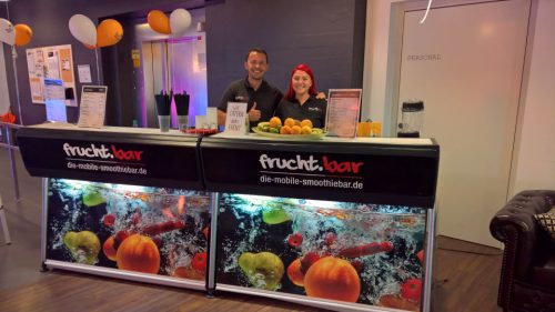 events-catering-smoothies-mobile-smoothiebar-mango-smoothie-smoothie-maker-zwei-barkeeper-reutlingen